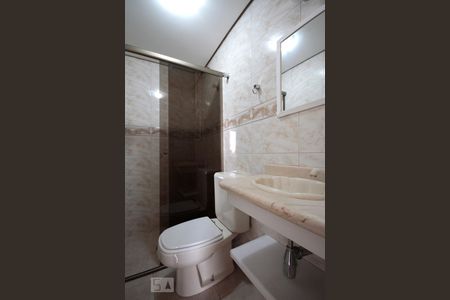 Banheiro de apartamento à venda com 3 quartos, 70m² em Vila Formosa, São Paulo
