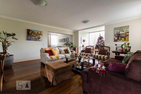 Apartamento à venda com 170m², 4 quartos e 4 vagas Apartamento à venda com 170m², 4 quartos e 4 vagasSala