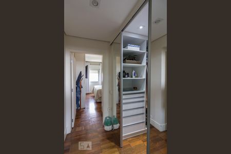 Apartamento à venda com 210m², 3 quartos e 3 vagasQuarto 3 (suite)