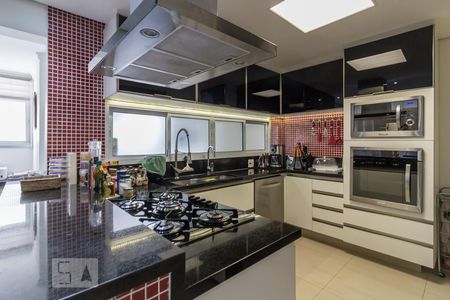 Apartamento à venda com 210m², 3 quartos e 3 vagasCozinha