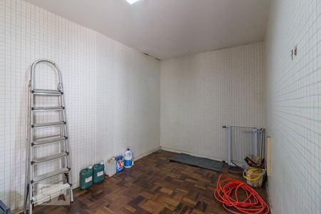 Casa à venda com 478m², 4 quartos e 4 vagas Casa à venda com 478m², 4 quartos e 4 vagasQuarto de serviço 1