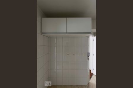 Apartamento à venda com 202m², 4 quartos e 3 vagas1o. Andar - Cozinha (Armários)