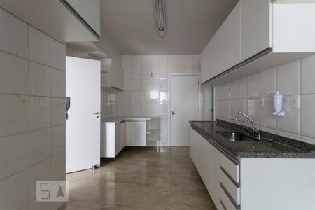 Apartamento à venda com 202m², 4 quartos e 3 vagas1o. Andar - Cozinha