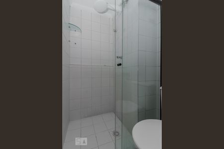 Banheiro de kitnet/studio para alugar com 1 quarto, 35m² em Jabaquara, São Paulo