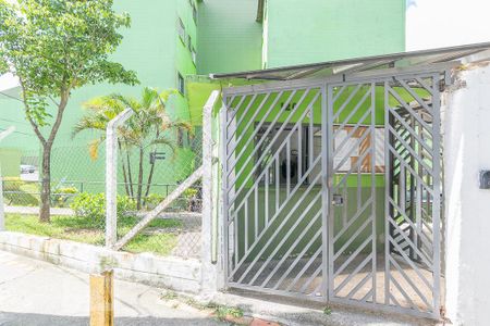 Apartamento para alugar com 50m², 2 quartos e 1 vaga Apartamento para alugar com 50m², 2 quartos e 1 vagaFachada