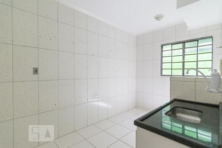 Cozinha de apartamento para alugar com 2 quartos, 48m² em Baeta Neves, São Bernardo do Campo