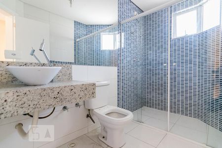 Suite de casa à venda com 4 quartos, 220m² em Vila Scarpelli, Santo André
