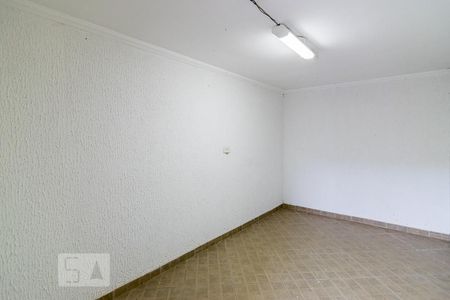 Casa à venda com 220m², 4 quartos e 2 vagasÁrea Fechada Churrasqueira