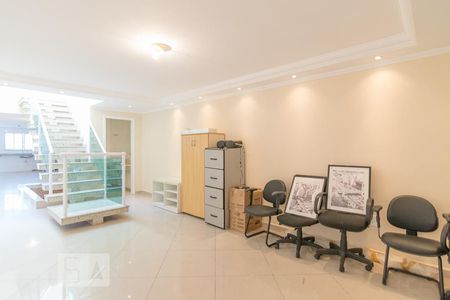 Sala de casa à venda com 4 quartos, 220m² em Vila Scarpelli, Santo André