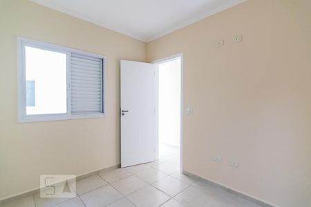 Quarto 2 de casa à venda com 4 quartos, 220m² em Vila Scarpelli, Santo André