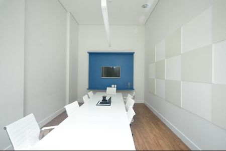 Studio para alugar com 33m², 1 quarto e 1 vagasala de reunião