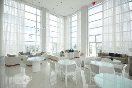 Studio para alugar com 33m², 1 quarto e 1 vagasalão de festa