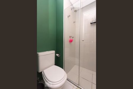 Banheiro de kitnet/studio à venda com 1 quarto, 40m² em Pinheiros, São Paulo