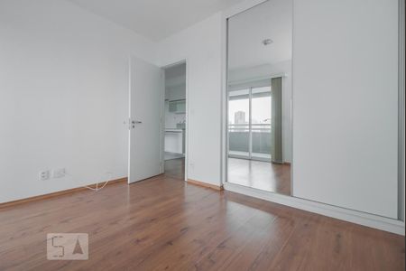 Quarto  de apartamento para alugar com 1 quarto, 48m² em Parque Industrial Tomas Edson, São Paulo