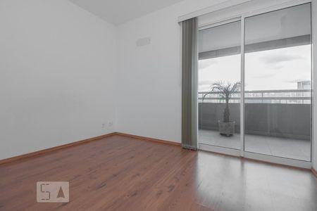 Quarto  de apartamento para alugar com 1 quarto, 48m² em Parque Industrial Tomas Edson, São Paulo
