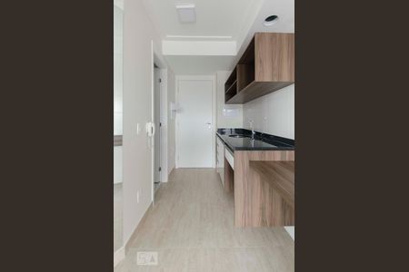 Cozinha de kitnet/studio à venda com 1 quarto, 21m² em Santana, São Paulo