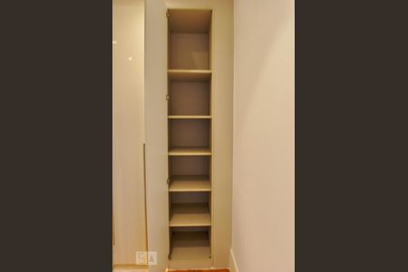 Apartamento à venda com 140m², 3 quartos e 1 vagaQuarto 2