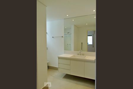 Apartamento à venda com 140m², 3 quartos e 1 vagaSuite