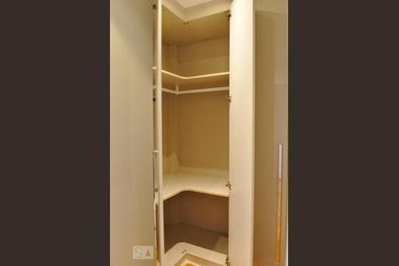 Apartamento à venda com 140m², 3 quartos e 1 vagaQuarto 2