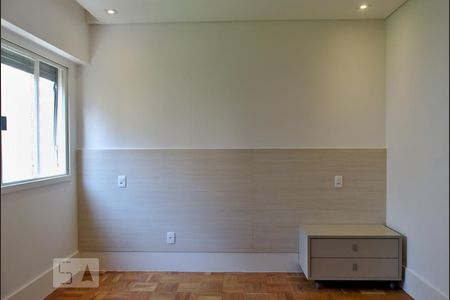 Apartamento à venda com 140m², 3 quartos e 1 vagaSuite