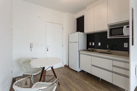 Studio à venda com 44m², 1 quarto e 1 vaga Studio à venda com 44m², 1 quarto e 1 vagaCozinha