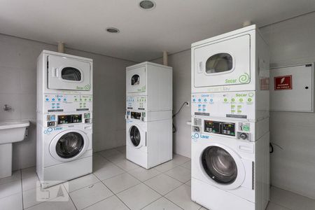 Studio à venda com 44m², 1 quarto e 1 vaga Studio à venda com 44m², 1 quarto e 1 vagaLavanderia