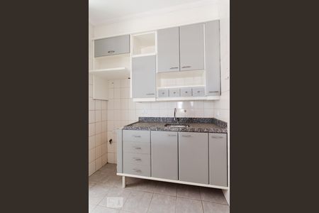 Apartamento para alugar com 62m², 2 quartos e 2 vagasCozinha