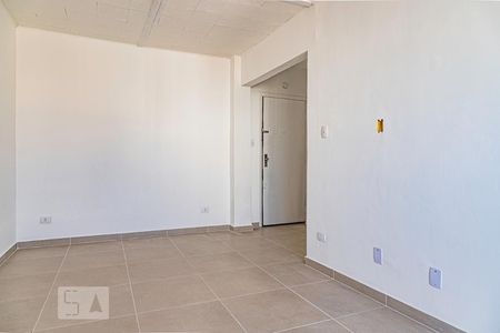 Sala de kitnet/studio para alugar com 1 quarto, 20m² em Centro, São Paulo