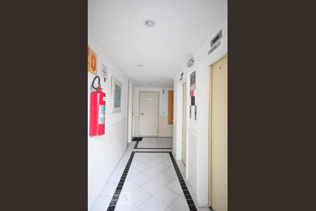 Apartamento para alugar com 56m², 2 quartos e 2 vagashall social