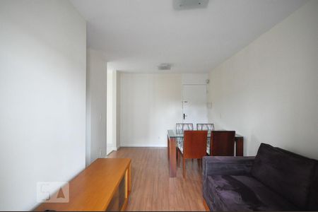 sala de apartamento para alugar com 2 quartos, 56m² em Vila Suzana, São Paulo
