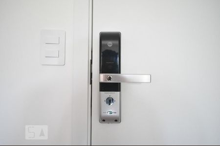 Apartamento para alugar com 42m², 1 quarto e 1 vagadetalhe porta