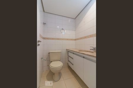 Apartamento à venda com 60m², 2 quartos e 2 vagas Apartamento à venda com 60m², 2 quartos e 2 vagasBanheiro