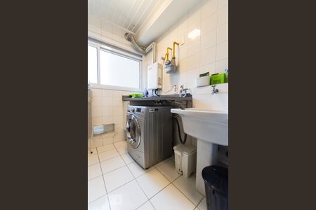 Apartamento para alugar com 97m², 2 quartos e 2 vagas Apartamento para alugar com 97m², 2 quartos e 2 vagasÁrea de serviço