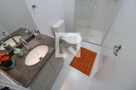 Banheiro  de apartamento para alugar com 1 quarto, 33m² em Barra Funda, São Paulo