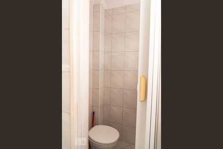 Apartamento à venda com 79m², 3 quartos e 1 vaga Apartamento à venda com 79m², 3 quartos e 1 vagaBanheiro de serviço