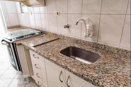 Apartamento à venda com 79m², 3 quartos e 1 vaga Apartamento à venda com 79m², 3 quartos e 1 vagaPia
