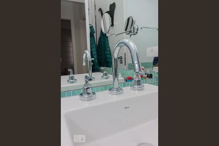 Banheiro 2 de apartamento para alugar com 2 quartos, 87m² em Vila Nova Conceição, São Paulo
