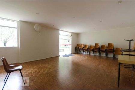 Apartamento para alugar com 87m², 3 quartos e 1 vagaSalão de festa