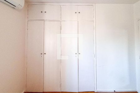 Quarto 1 de apartamento à venda com 2 quartos, 80m² em Jardim Paulista, São Paulo