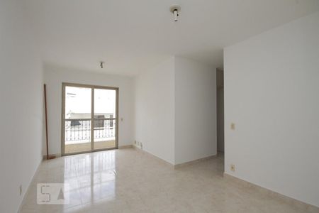Sala de apartamento para alugar com 3 quartos, 68m² em Vila Prudente, São Paulo
