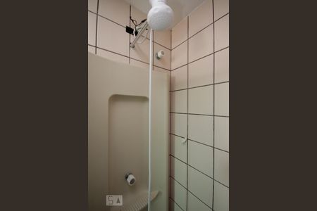Banheiro de apartamento para alugar com 3 quartos, 68m² em Vila Prudente, São Paulo