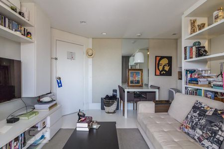 Sala de apartamento para alugar com 1 quarto, 40m² em Higienópolis, São Paulo