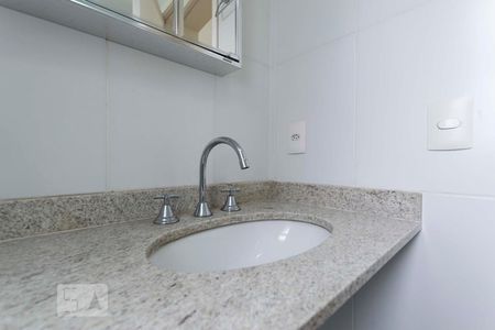 Apartamento à venda com 56m², 2 quartos e 1 vagaQuarto 2 - Suíte/ Banheiro (Torneira)