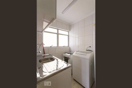 Cozinha de apartamento à venda com 1 quarto, 28m² em Bela Vista, São Paulo