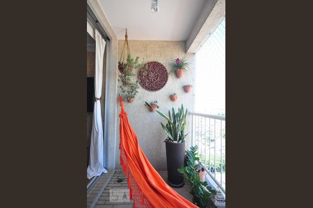 varanda de apartamento para alugar com 2 quartos, 57m² em Super Quadra Morumbi, São Paulo