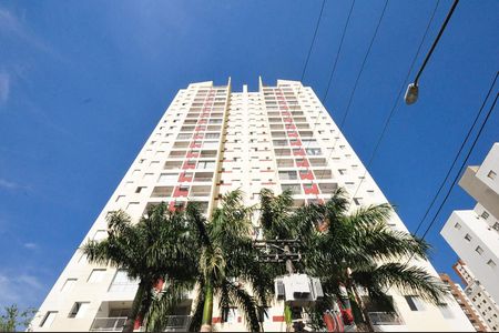 Apartamento para alugar com 57m², 2 quartos e 1 vagafachada