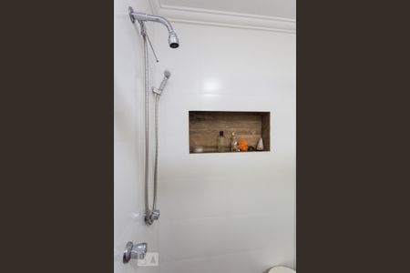 Apartamento à venda com 77m², 2 quartos e 1 vaga Apartamento à venda com 77m², 2 quartos e 1 vagaBanheiro