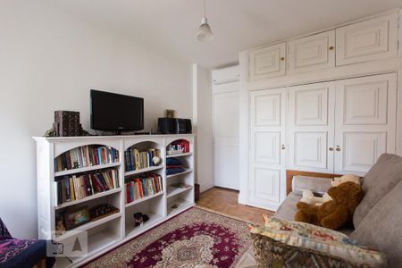 Apartamento à venda com 77m², 2 quartos e 1 vaga Apartamento à venda com 77m², 2 quartos e 1 vagaQuarto 01