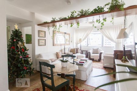 Apartamento à venda com 77m², 2 quartos e 1 vaga Apartamento à venda com 77m², 2 quartos e 1 vagaSala