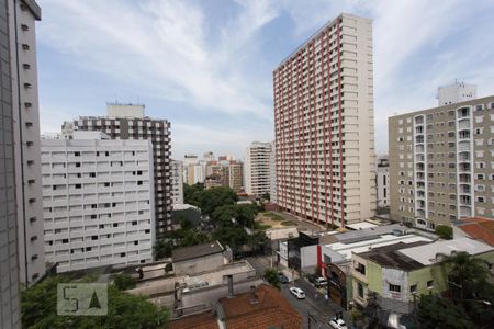 Apartamento à venda com 77m², 2 quartos e 1 vaga Apartamento à venda com 77m², 2 quartos e 1 vagaVista